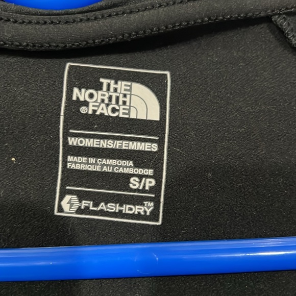 Northface crop pullover - Picture 3 of 3